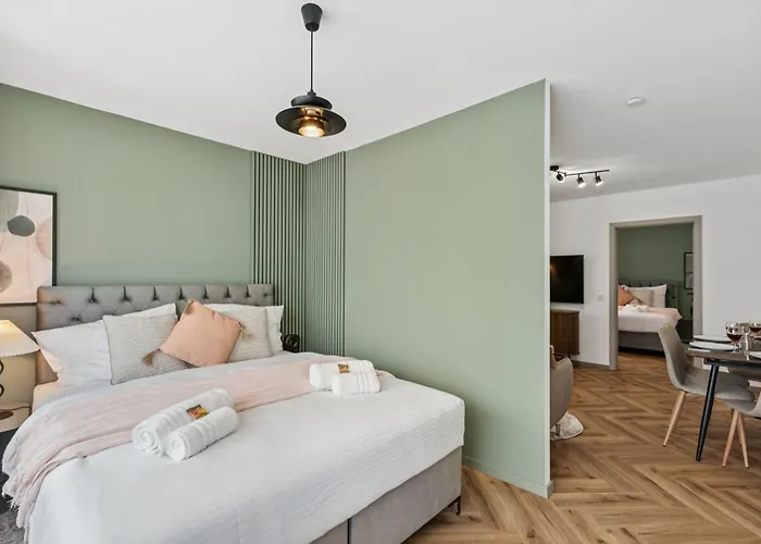 At Weinmeister - Talpark - 2-zimmer Am Kurpark & Reha-zentrum Appartement Bad Salzuflen