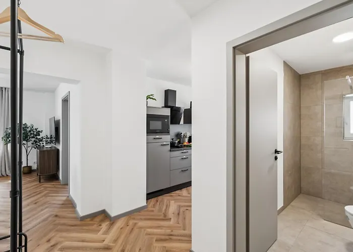 At Weinmeister - Talpark - 2-zimmer Am Kurpark & Reha-zentrum شقة باد سالزفلن